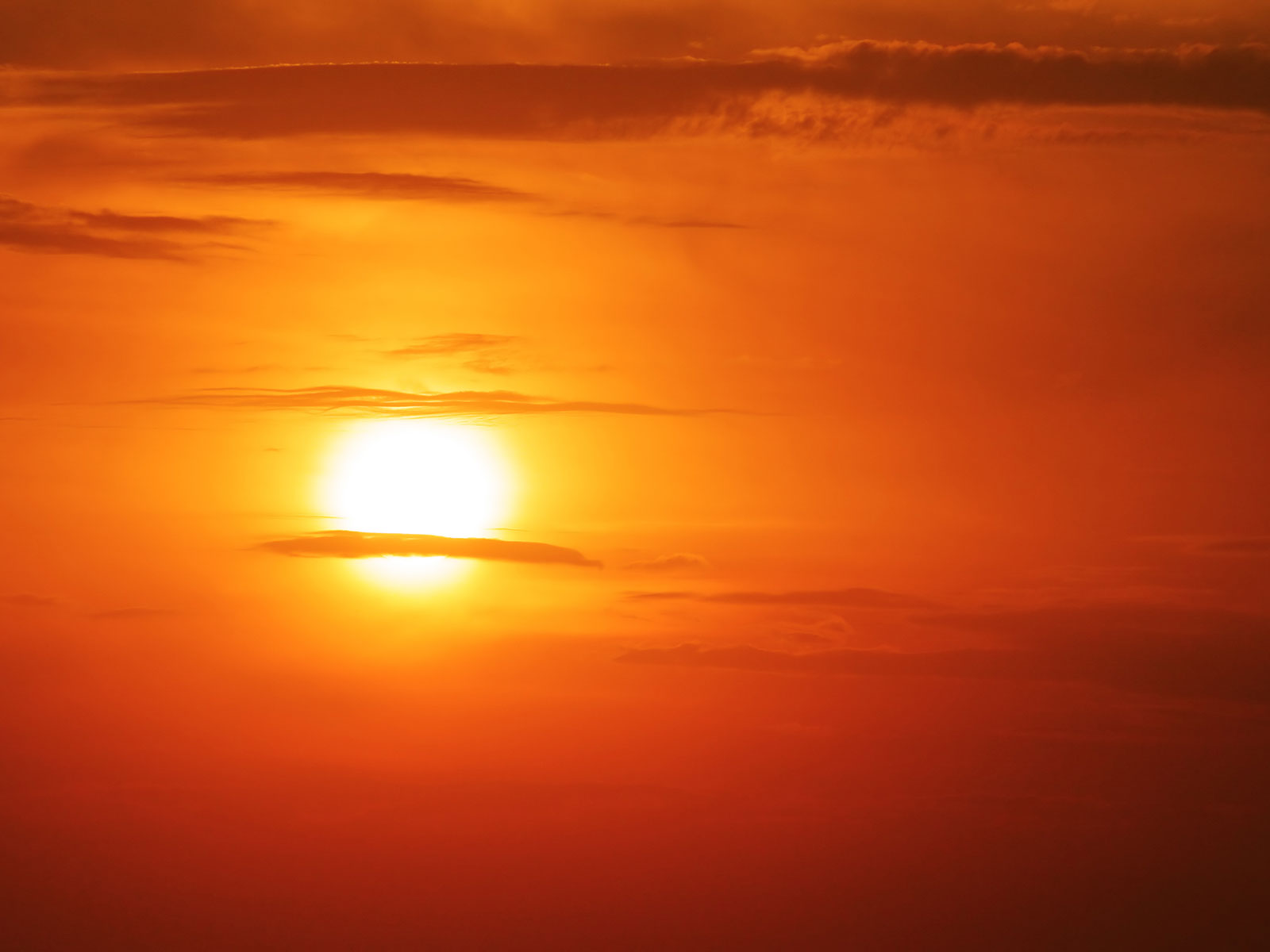 Queensland sunset image